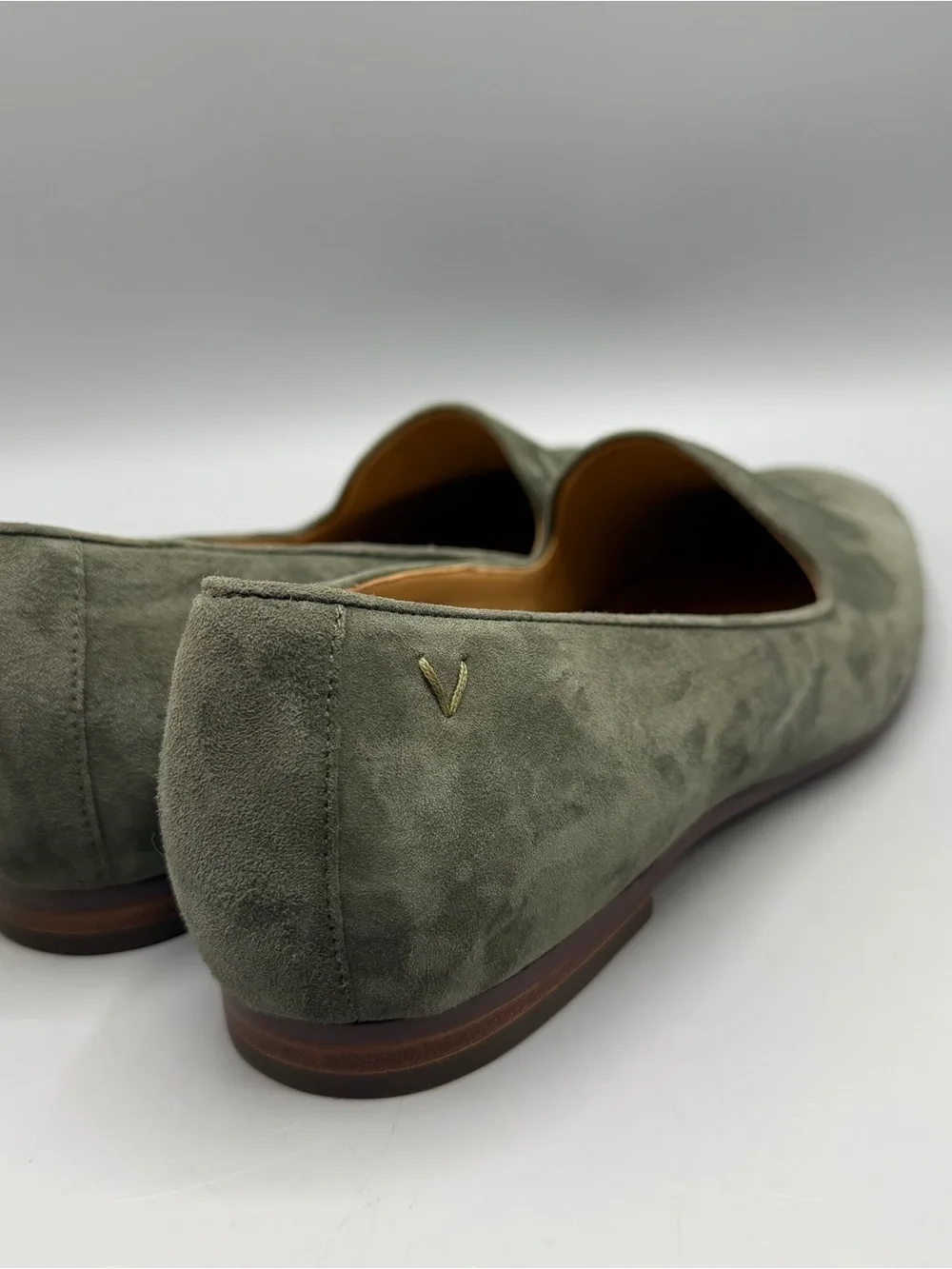 Vionic Willa Loafers Women’s 9.5 Green Suede SlipOn Comfort Flats Casual - Picture 4 of 8